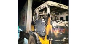 gazipur-cavard-van-fire-newsasia24