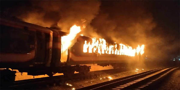 Gopi-Bagh-train-fire-in-the-capital-5-people-died-newsasia24