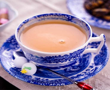 problems-can-be-caused-by-drinking-milk-tea-on-an-empty-stomach-newsasia24