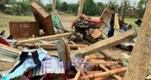 In Sunamganj, hundreds of houses and shops were destroyed by the storm newsasia24.pcx